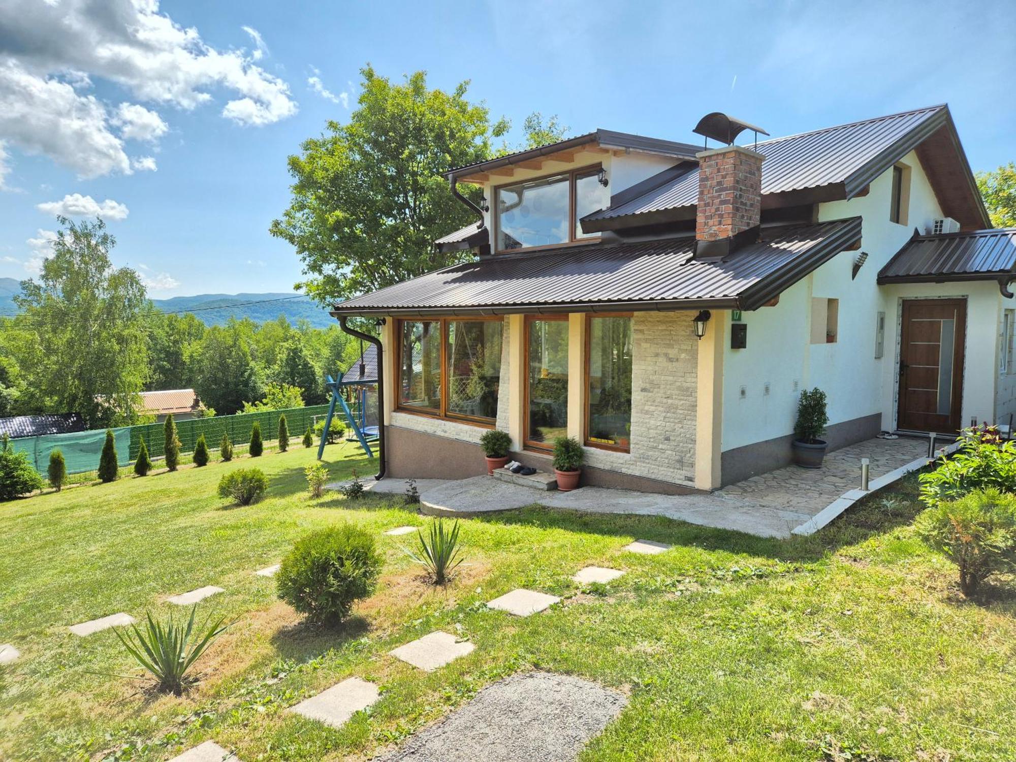 Mountain House Brutusi 17 Bjelasnica Trnovo Bih المظهر الخارجي الصورة