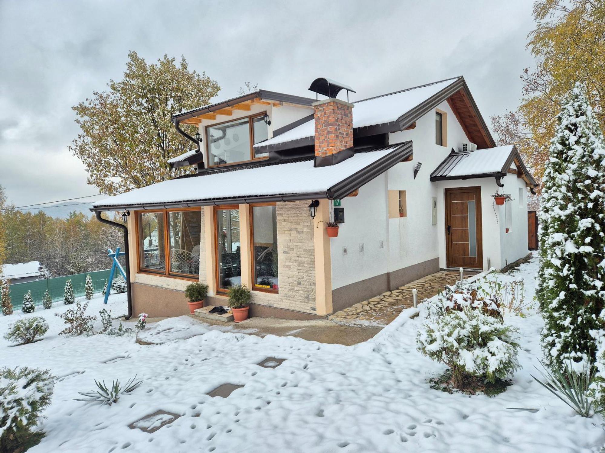 Mountain House Brutusi 17 Bjelasnica Trnovo Bih المظهر الخارجي الصورة